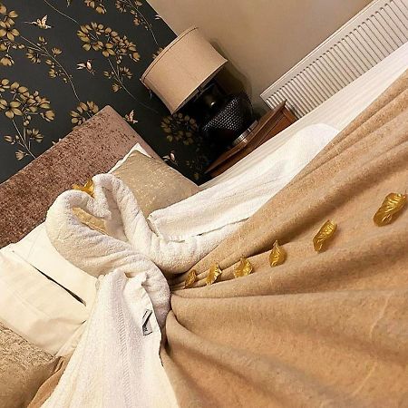 Tredegar Arms Hotel Экстерьер фото