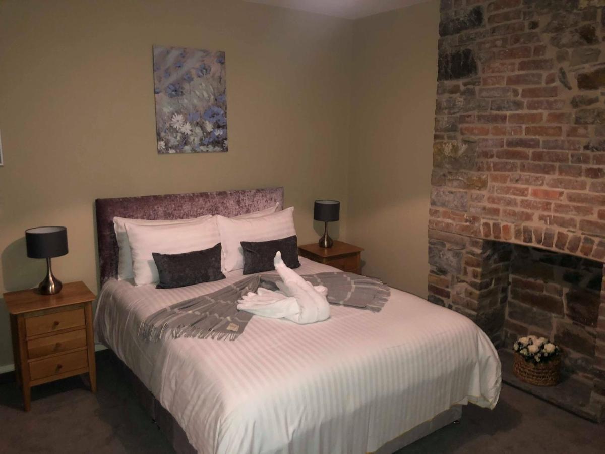 Tredegar Arms Hotel Экстерьер фото